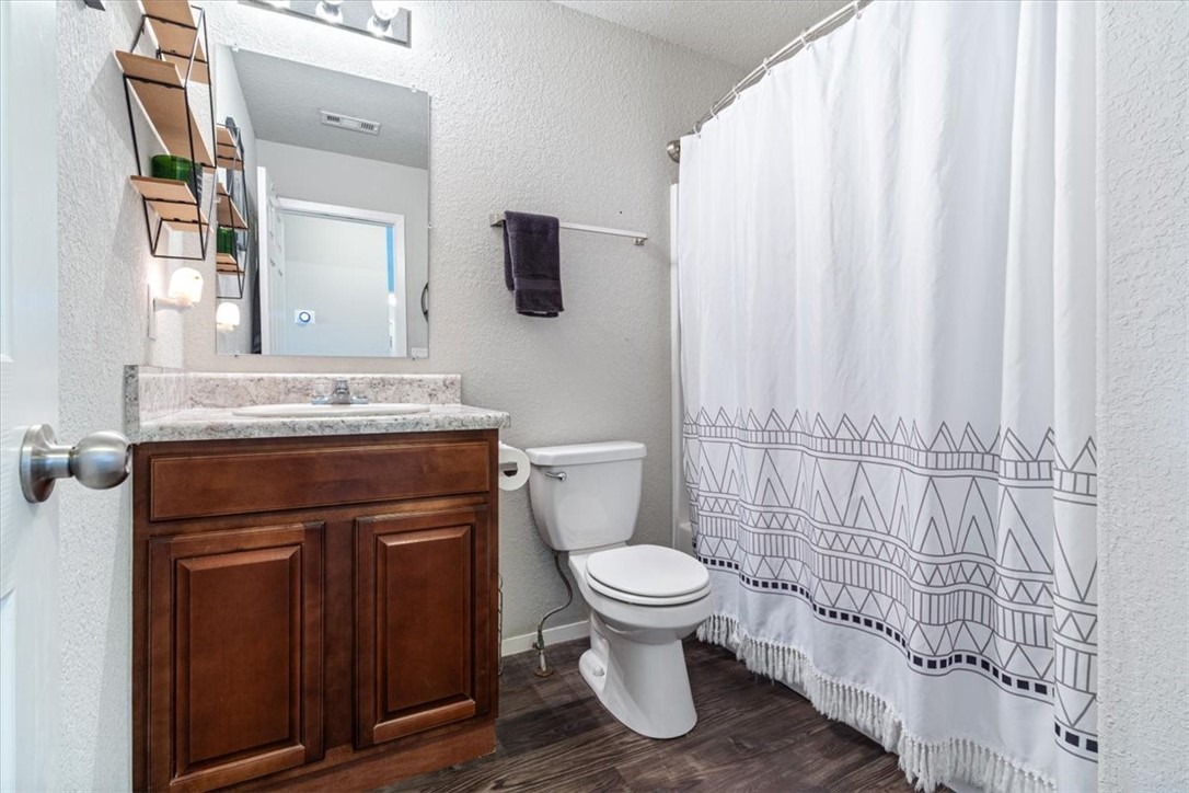 6605 NW Orchard Street