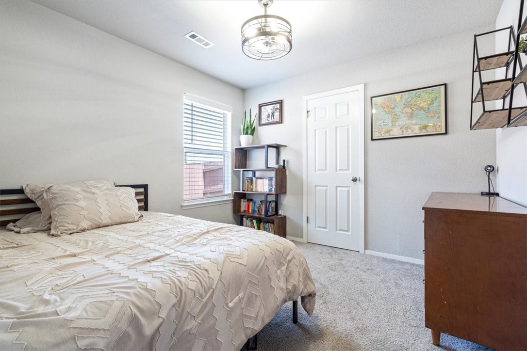 6605 NW Orchard Street