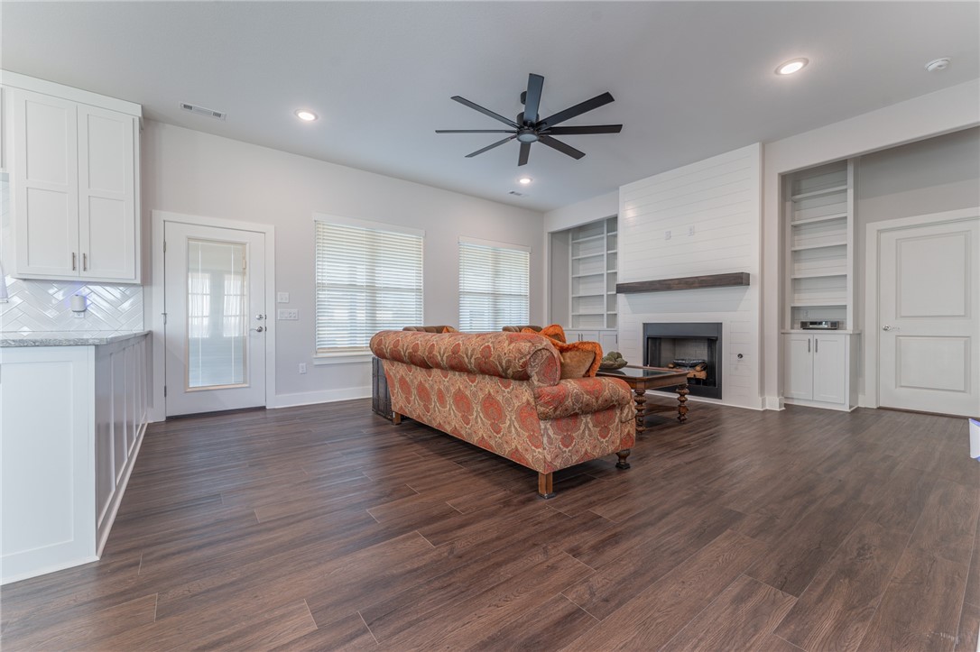 12386 Little Elm Road