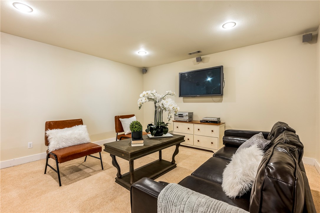 1398915ac Greasy Valley Road