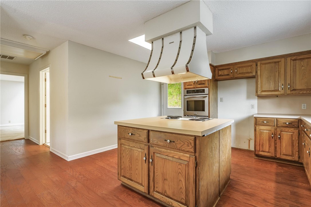 8394 Admiral Nimitz Drive