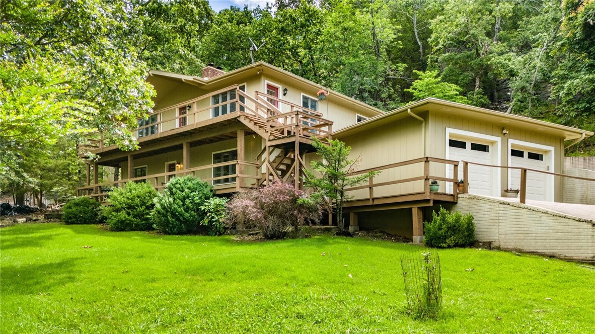 8394 Admiral Nimitz Drive