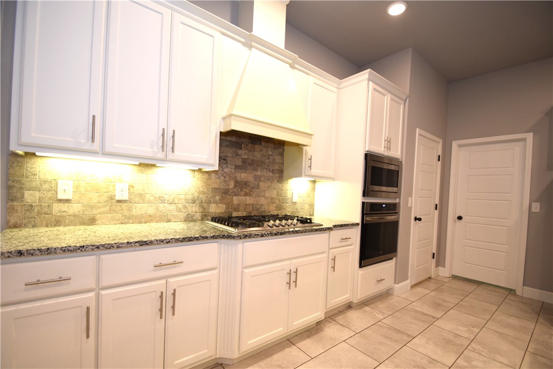 4504 SW Plumley Avenue