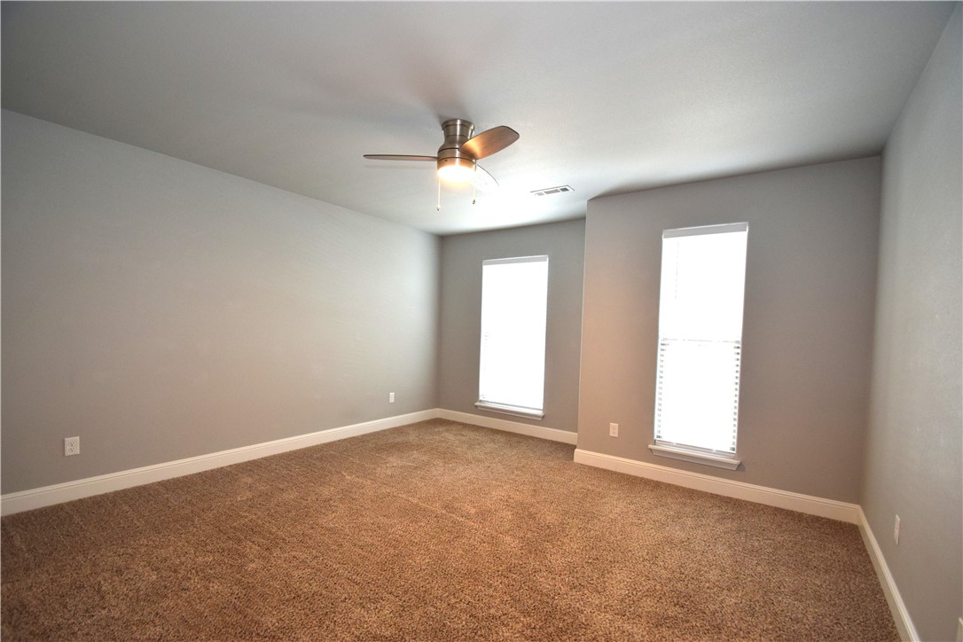 4504 SW Plumley Avenue