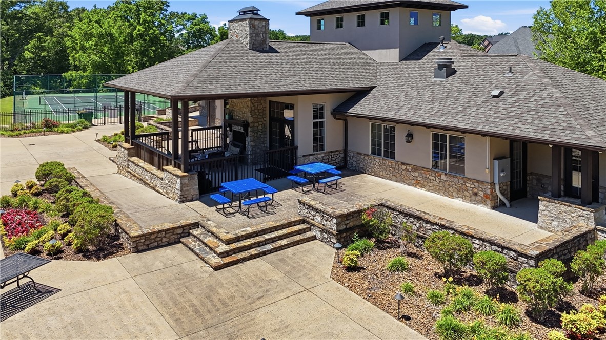 3111 Oak Tree Drive