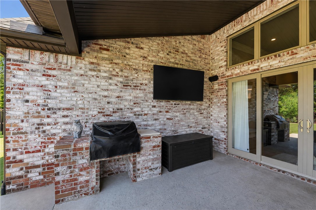 3111 Oak Tree Drive