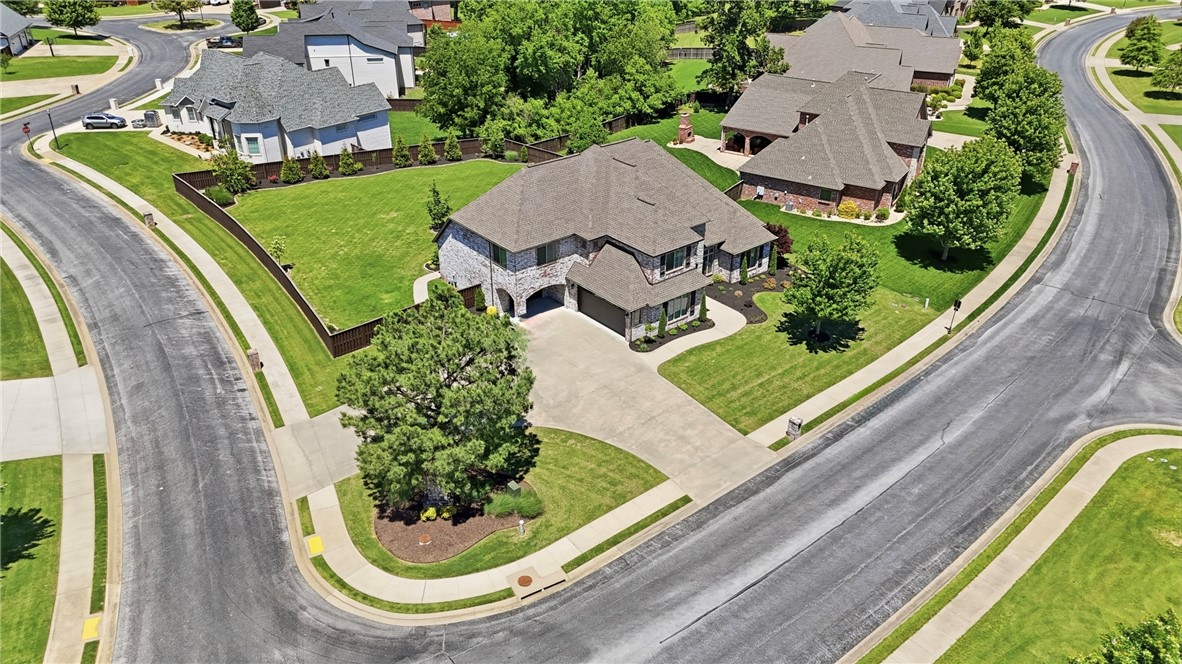 3111 Oak Tree Drive