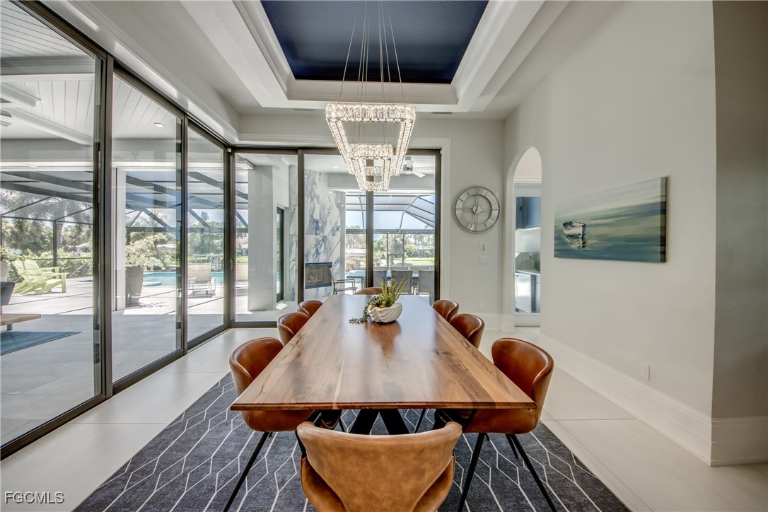 1436 Viking CT