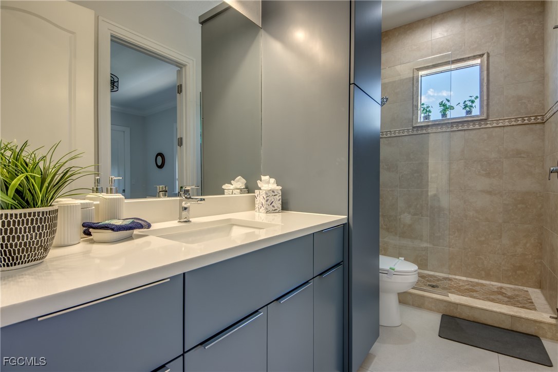 1436 Viking CT