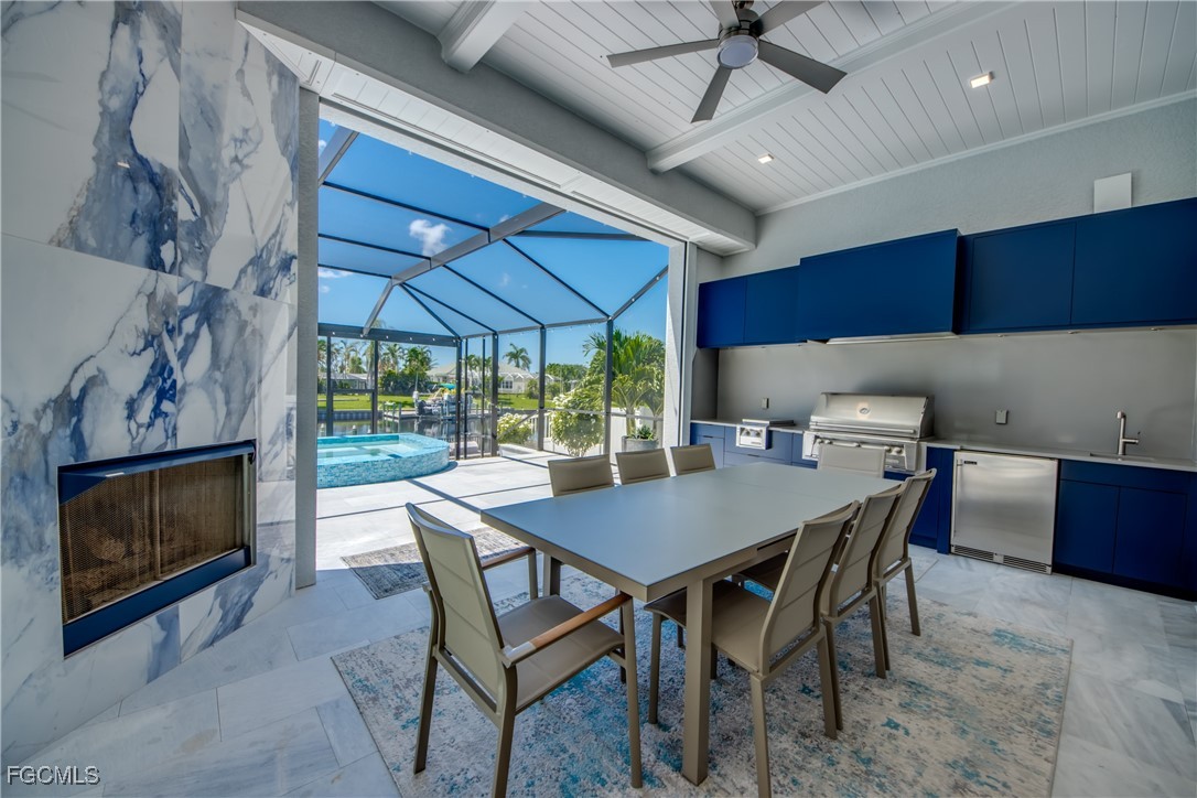 1436 Viking CT