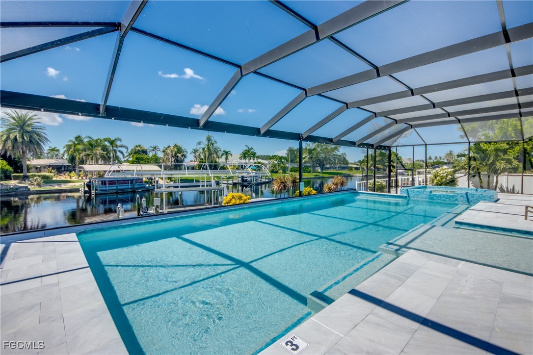 1436 Viking CT