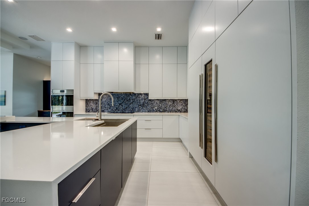 1436 Viking CT
