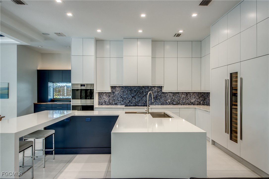 1436 Viking CT