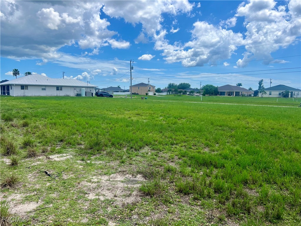 203 NW 19th PL
