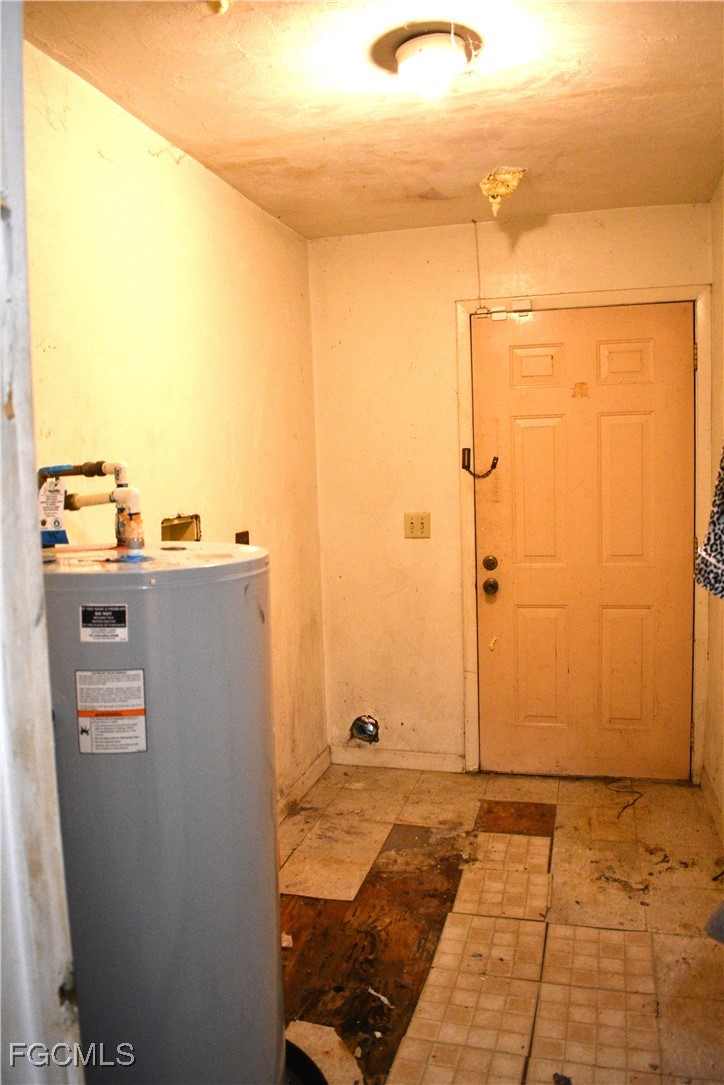 2849 Price AVE