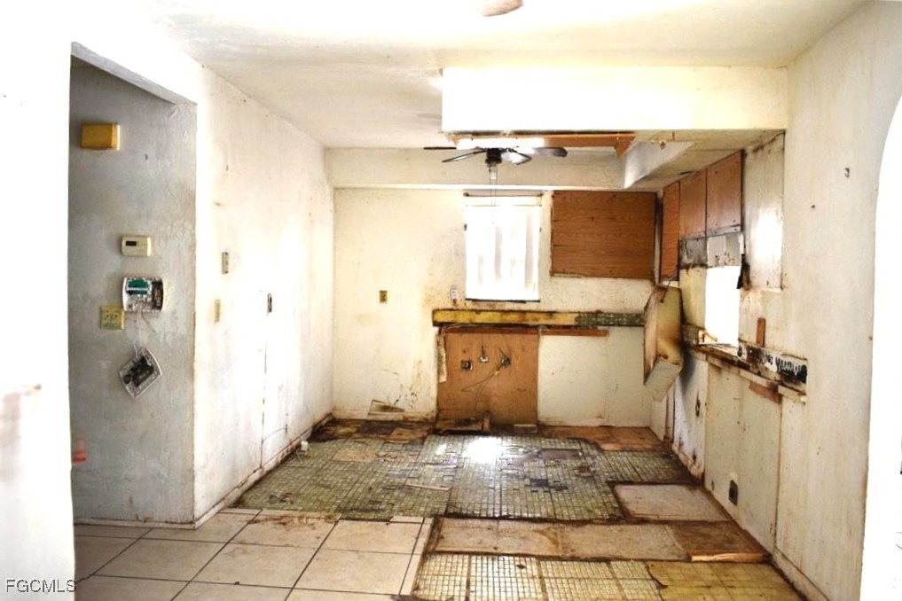 2849 Price AVE