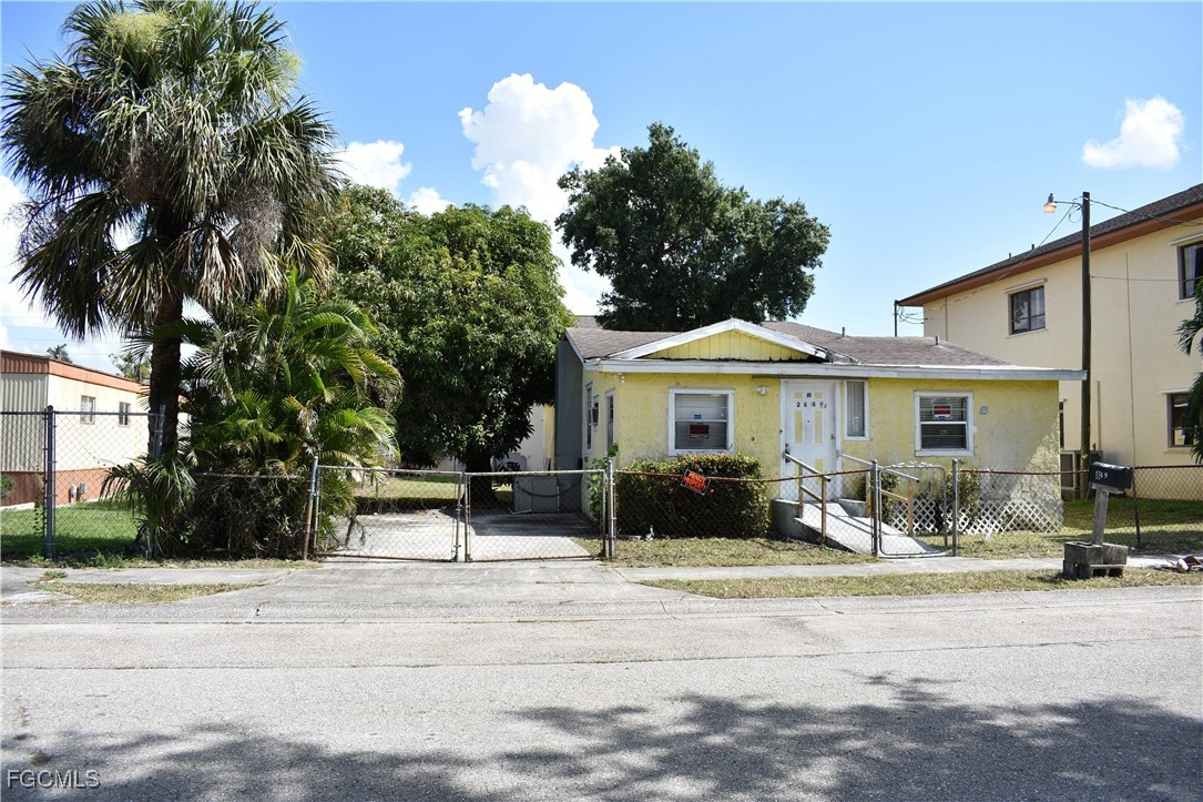 2849 Price AVE