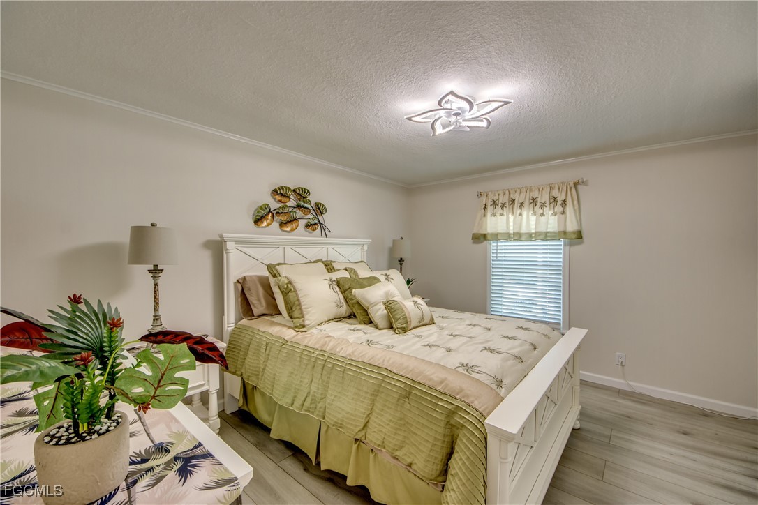 4954 Needlefish LN