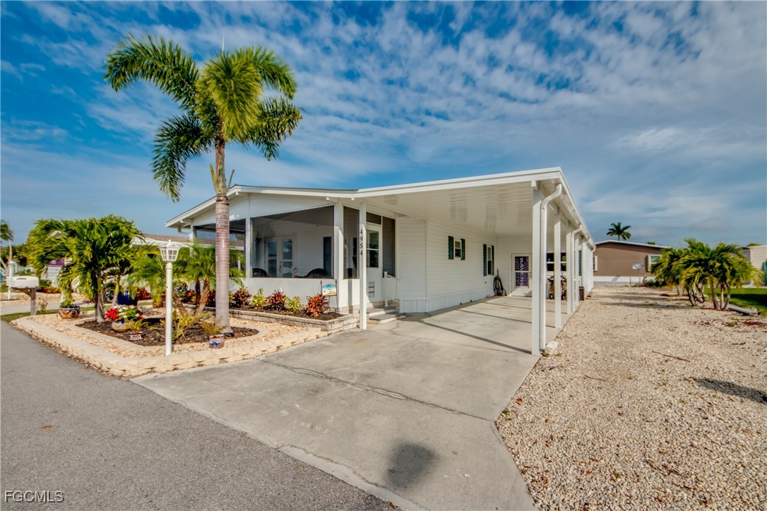 4954 Needlefish LN