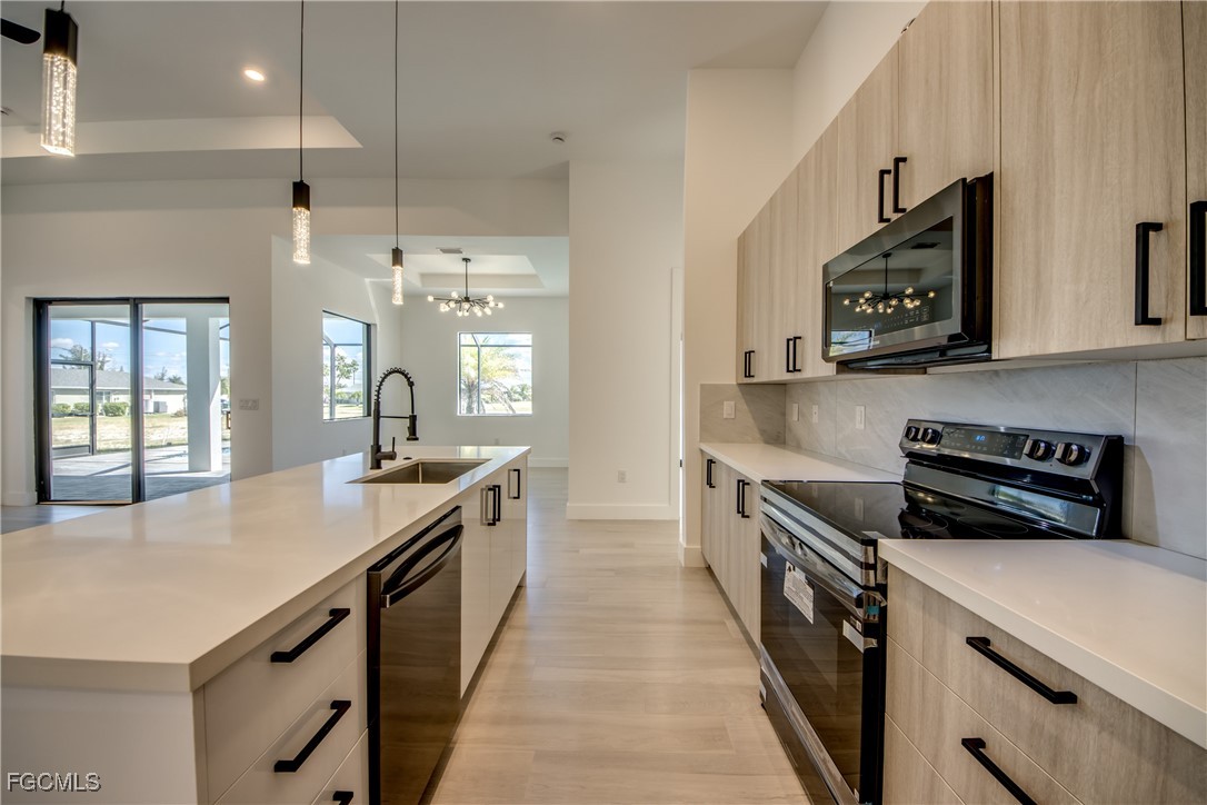 1531 NW 40th PL