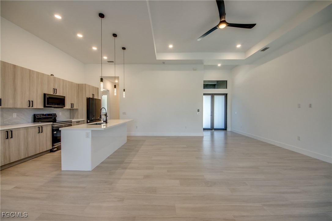 1531 NW 40th PL