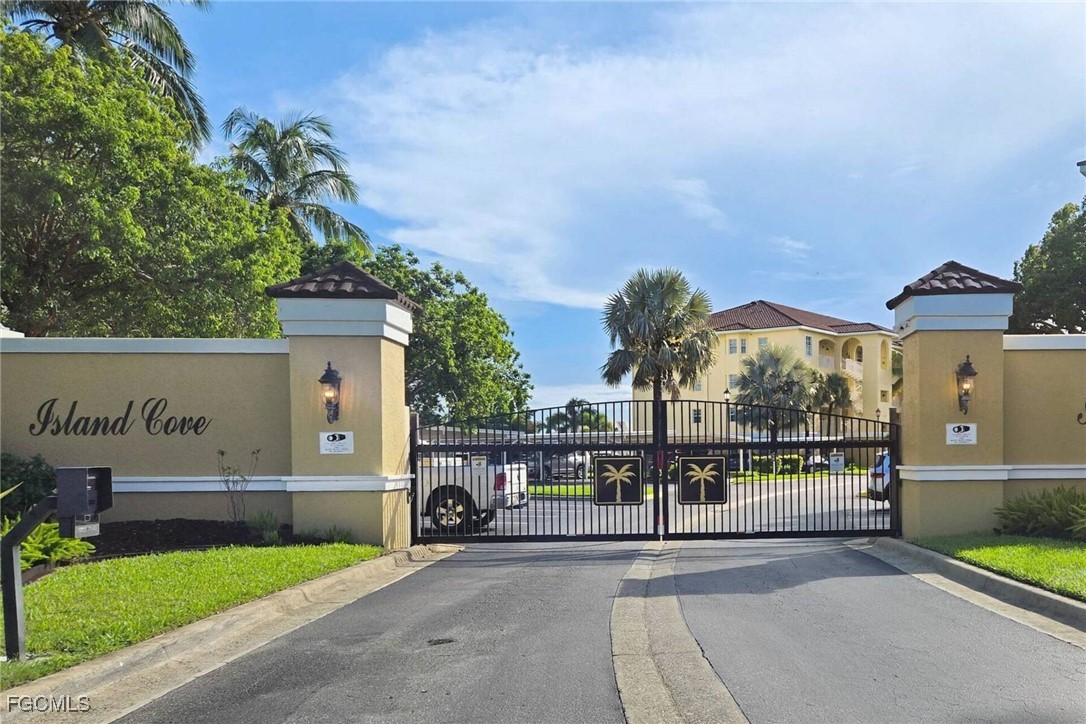 1783 Four Mile Cove PKWY 221