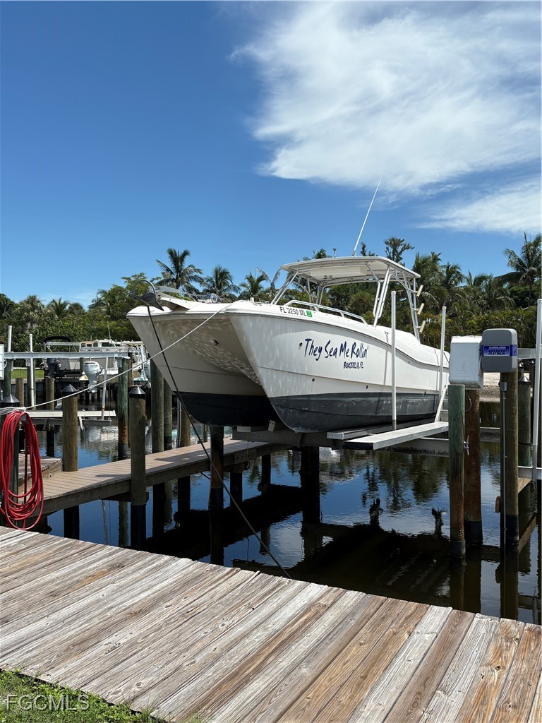 16710 Bocilla Island Club DR