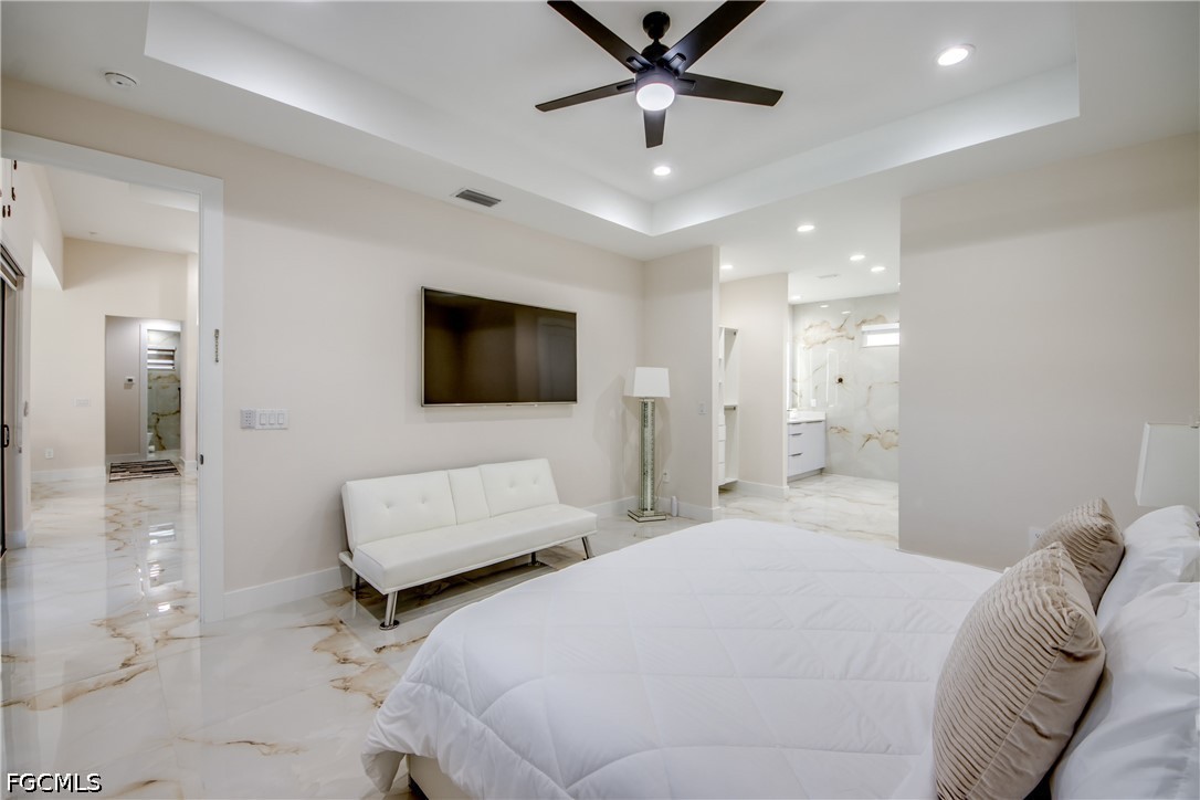 607 SW 18th CT