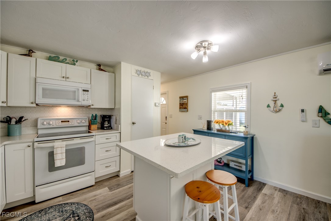 4858 Sandpiper DR