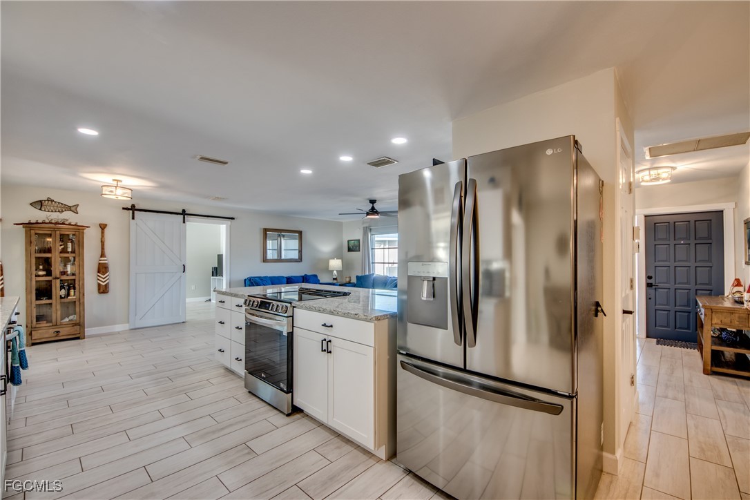2292 Sapodilla LN