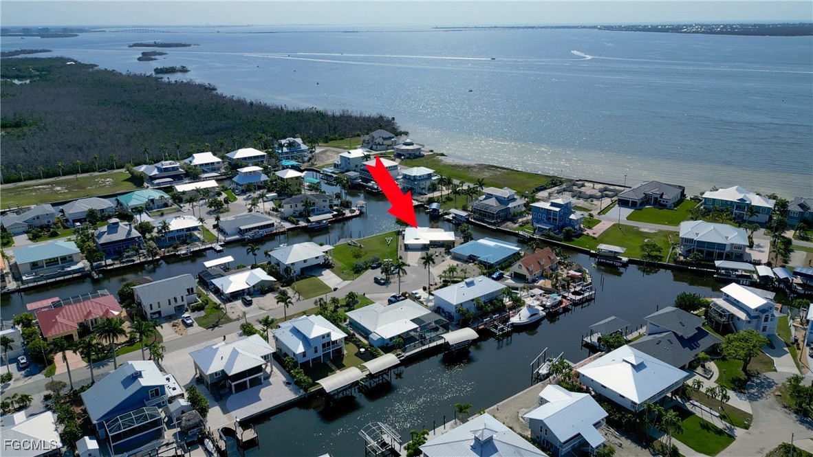 2292 Sapodilla LN
