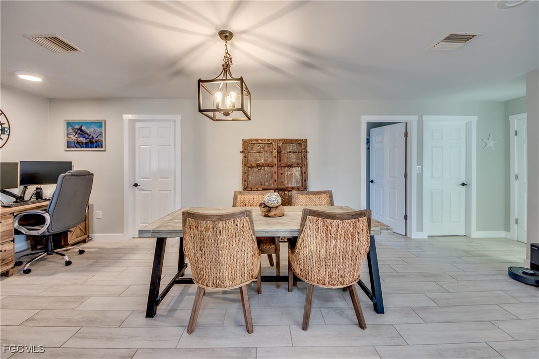 2292 Sapodilla LN