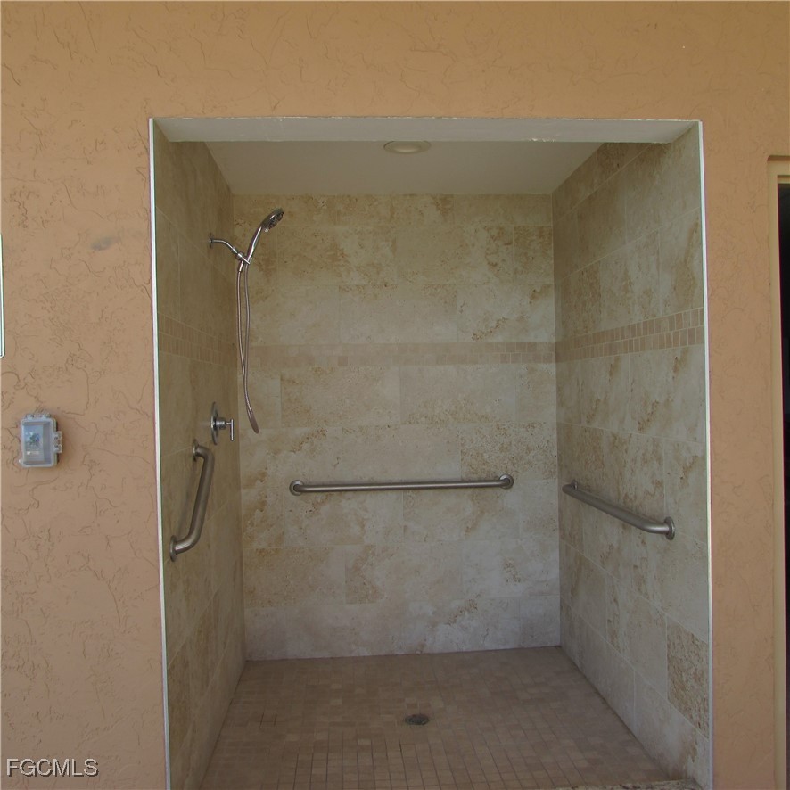 19681 #313 Summerlin RD