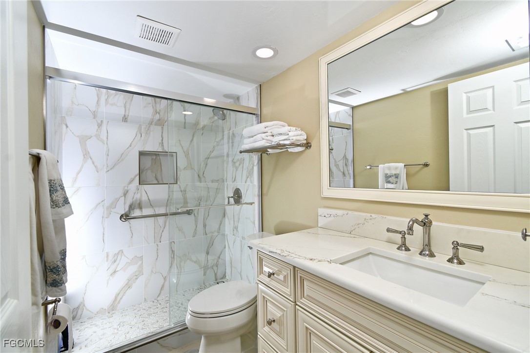 16380 Kelly Cove DR 302