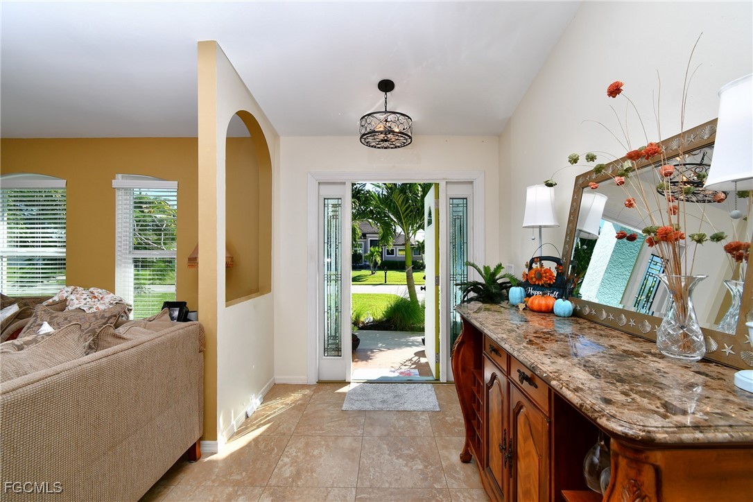 1306 SW 4th PL