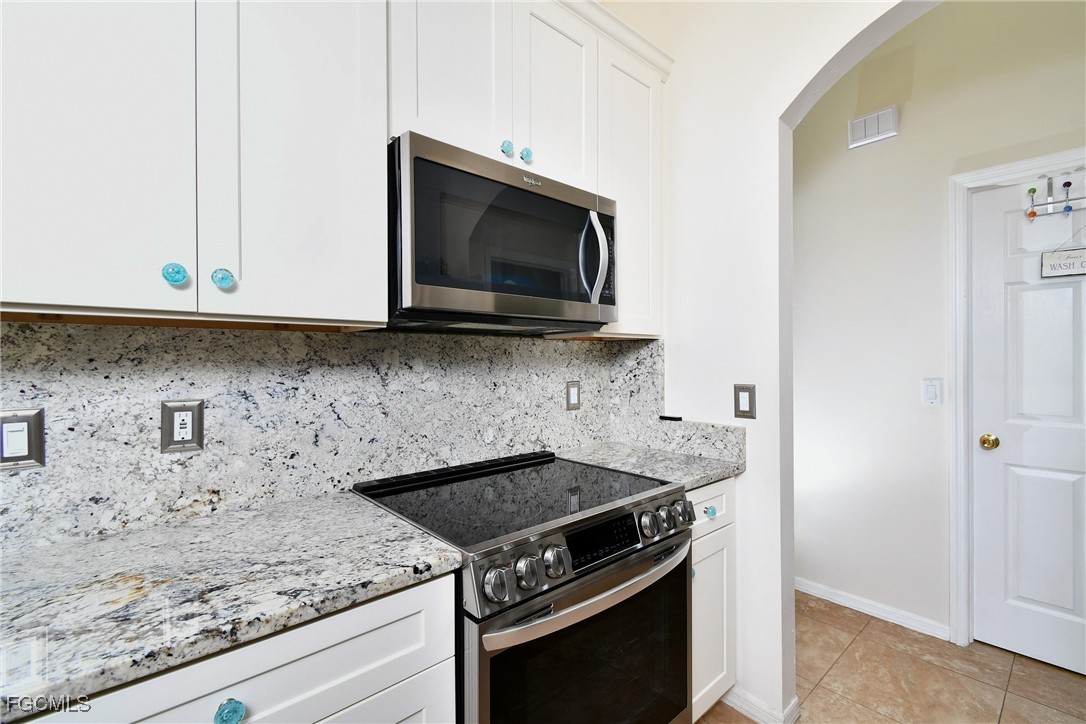 1306 SW 4th PL