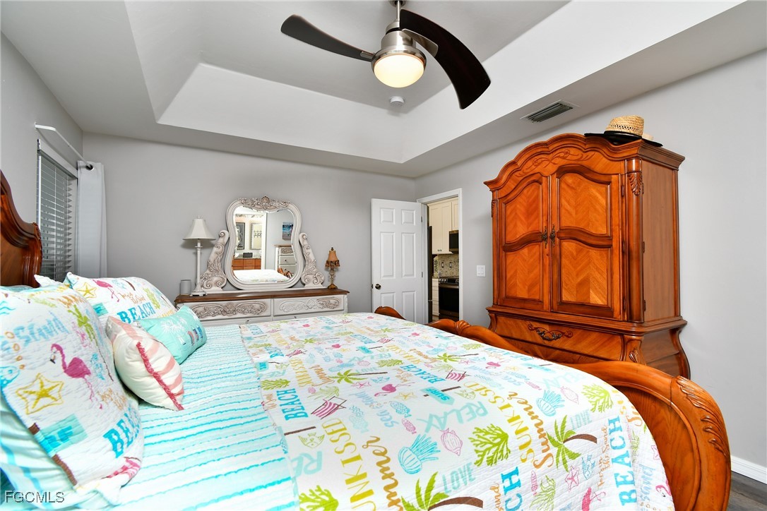 1306 SW 4th PL