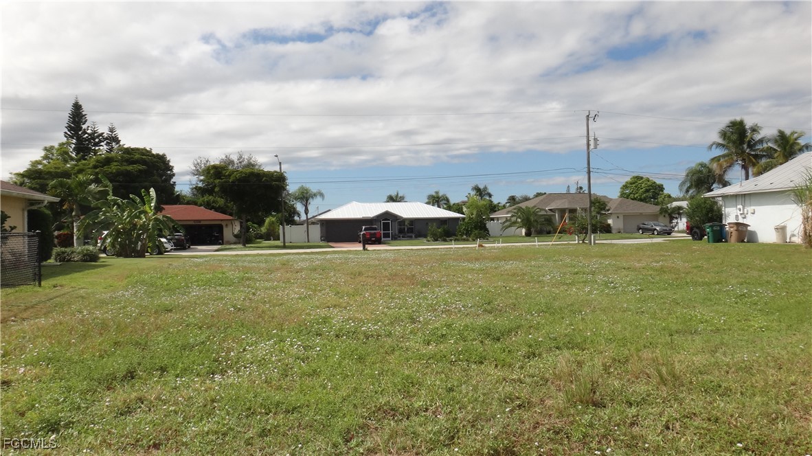 3803 SW 5 PL