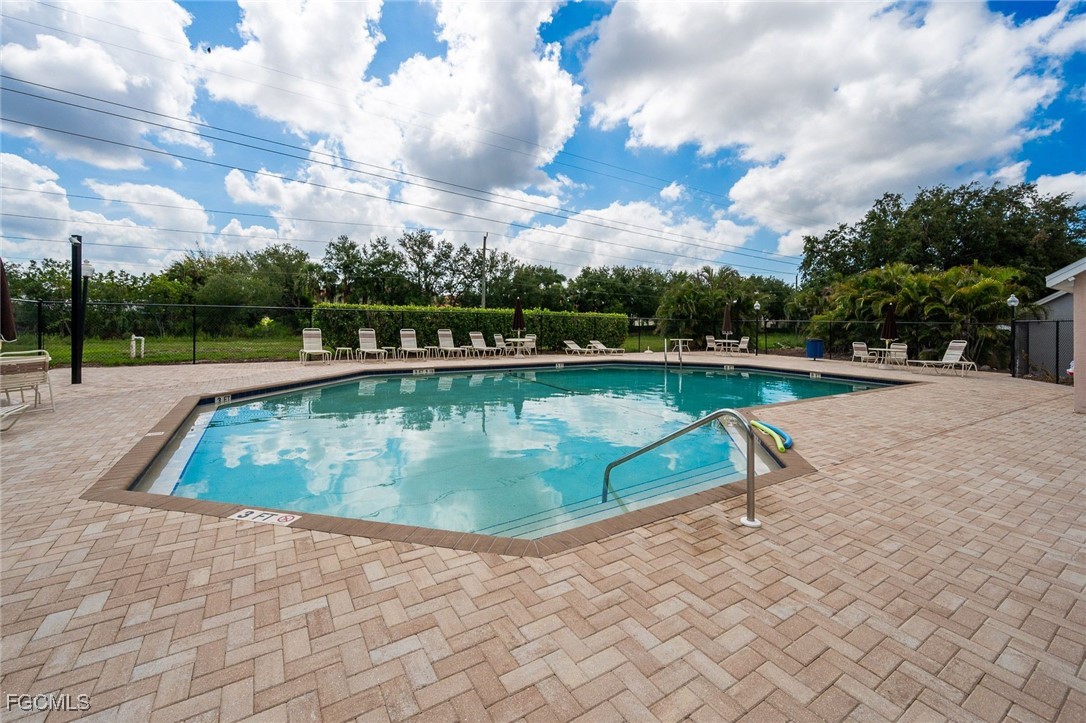 15298 Cricket LN