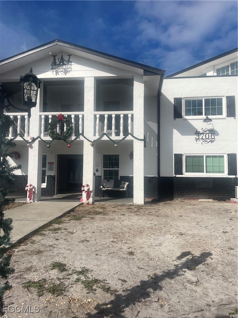 3706 Broadway 27