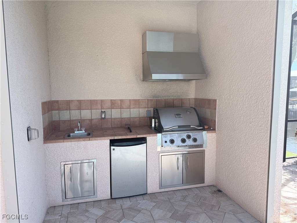 1224 SW 53rd TER