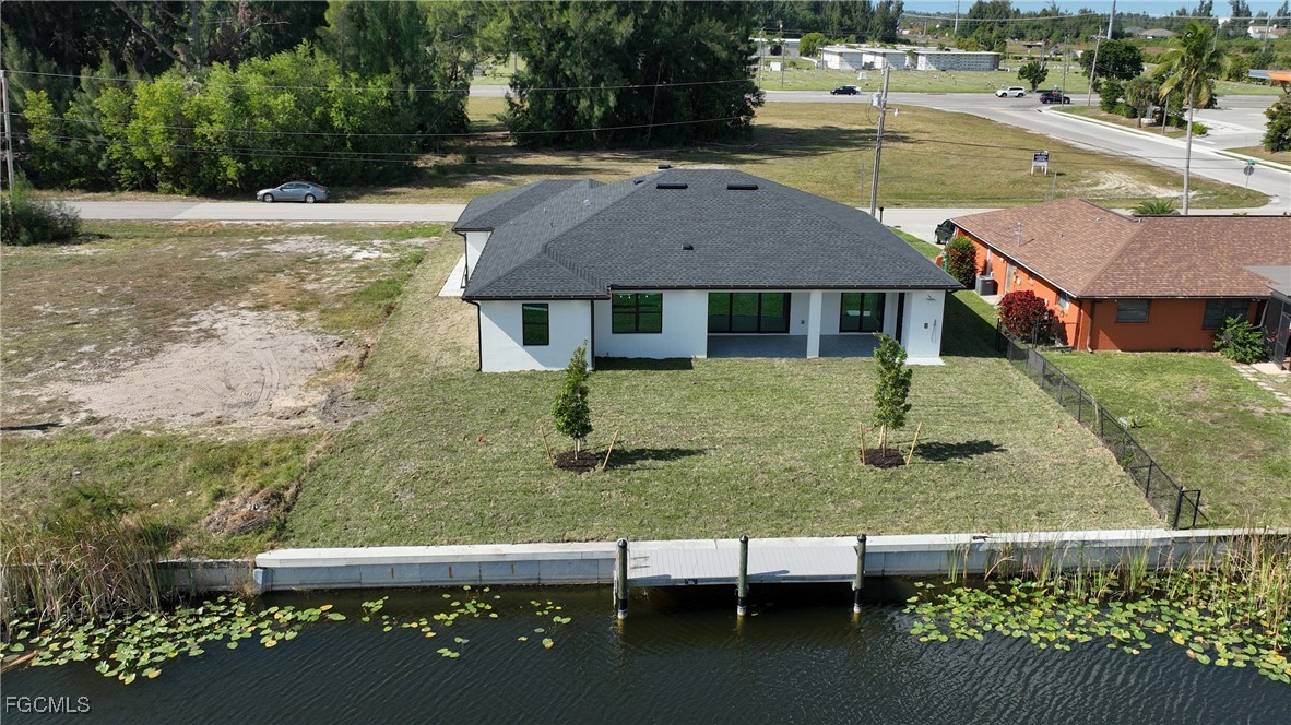 907 SW 15th PL