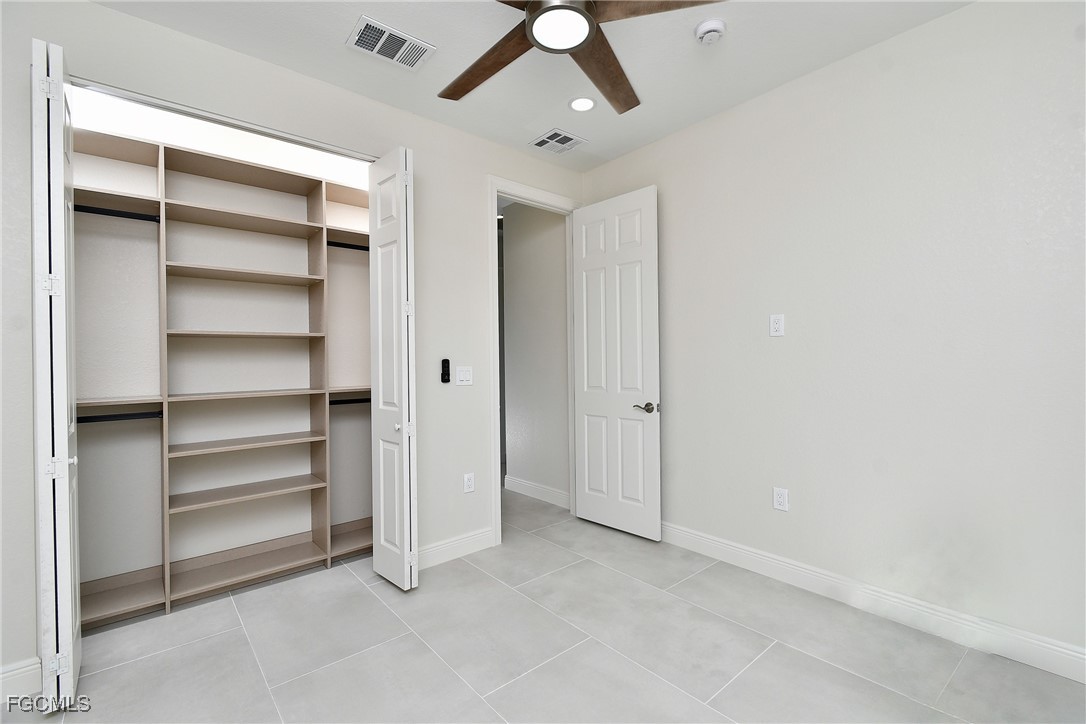 907 SW 15th PL