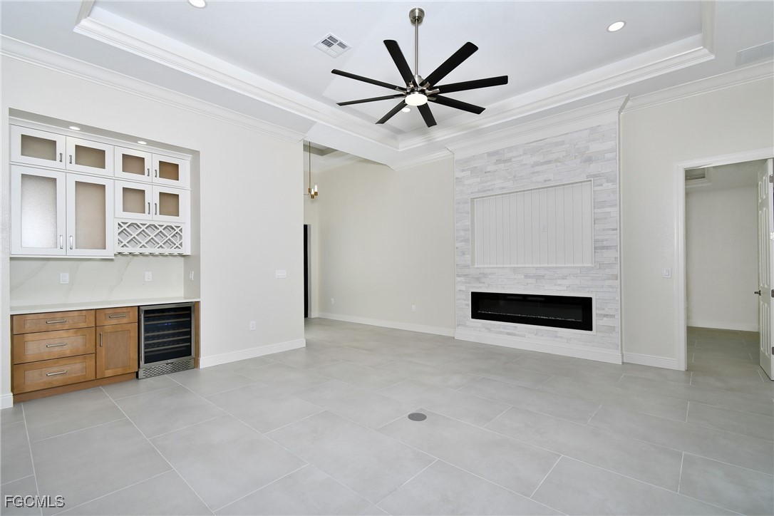 907 SW 15th PL
