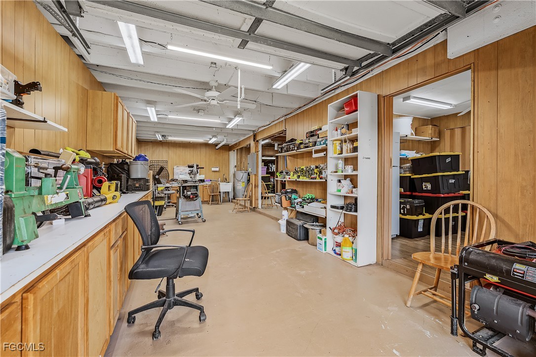 8545 Redwood DR