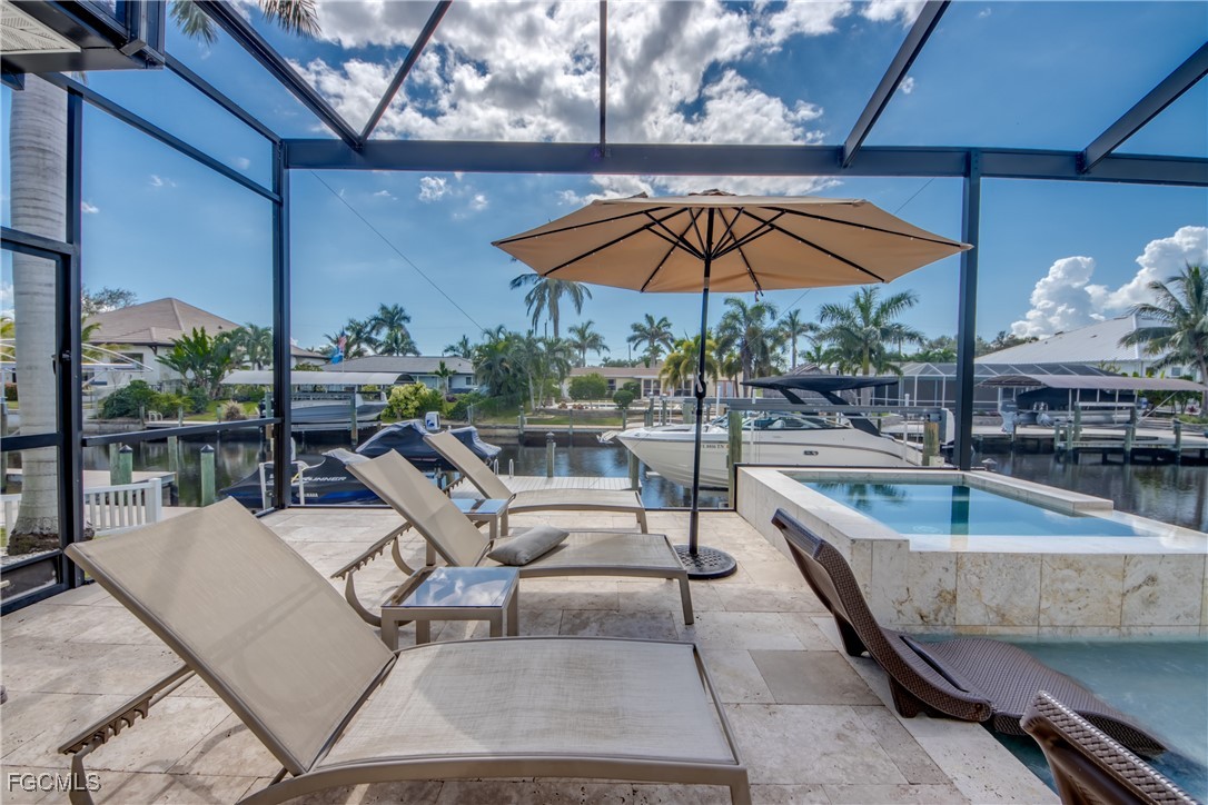 818 Montclaire CT