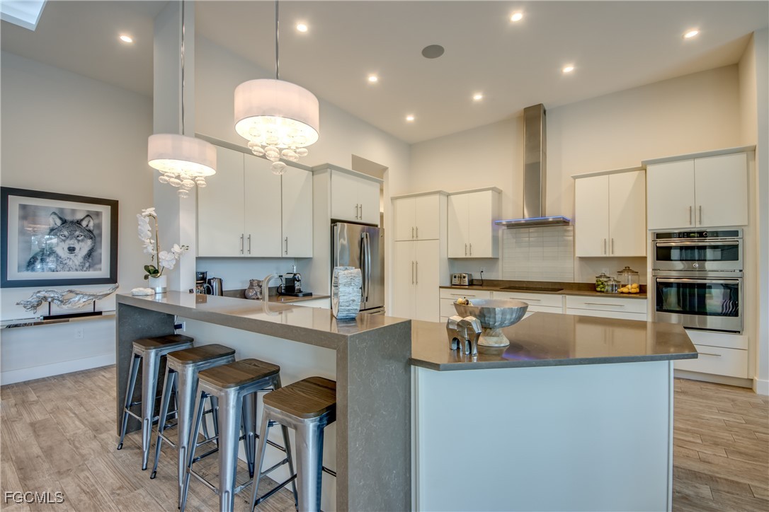 818 Montclaire CT