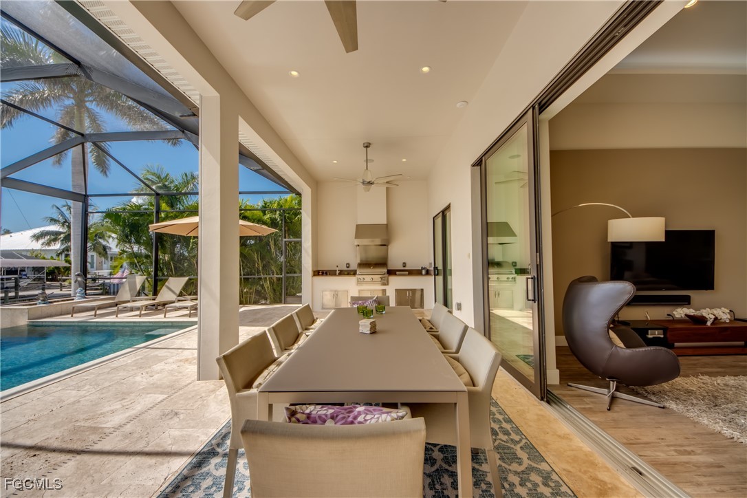 818 Montclaire CT