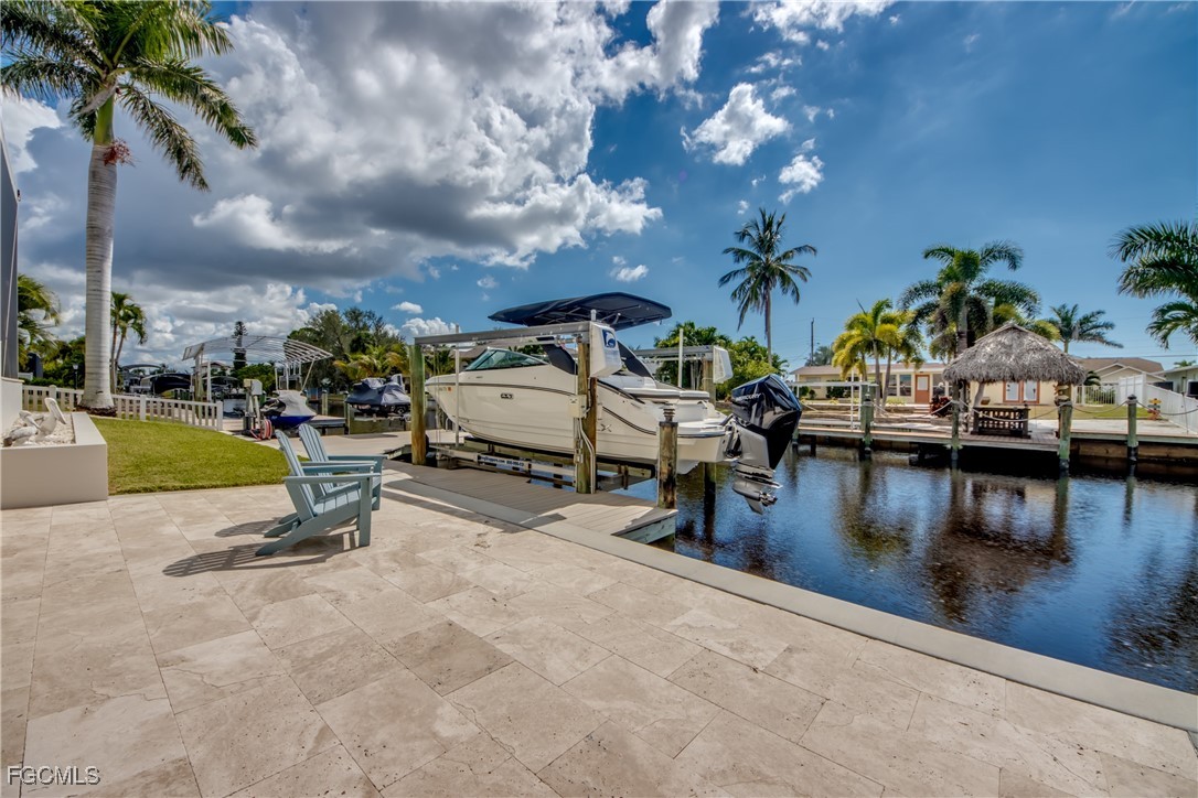 818 Montclaire CT