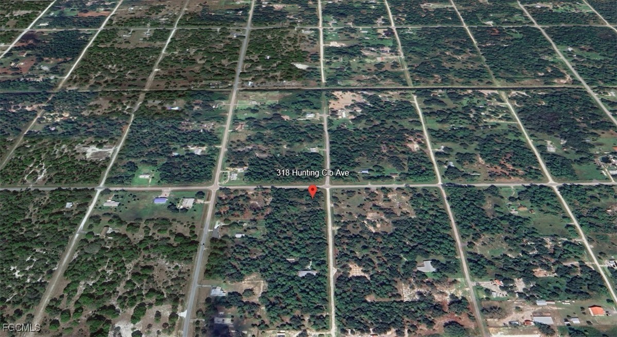 318 Hunting Club AVE
